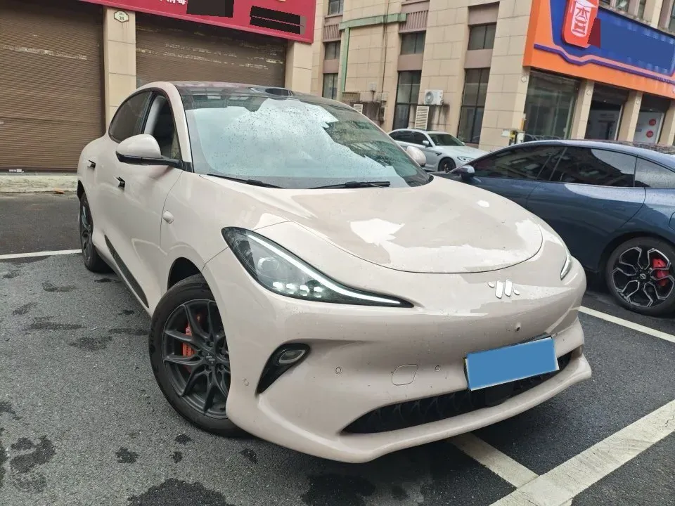 2025 IM LS6 BEV 75KWH,autocango,china used car exporter,china ev exporter,chinese used car exporter,chinese used ev exporter
