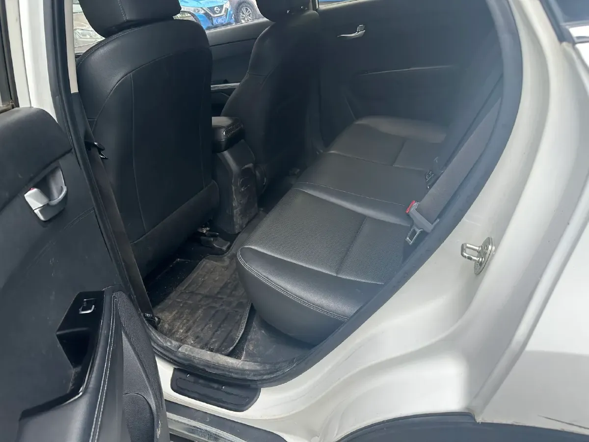 2019 Kia KX3 1.6L 125HP L4 6AT,autocango,china used car exporter,china ev exporter,chinese used car exporter,chinese used ev exporter