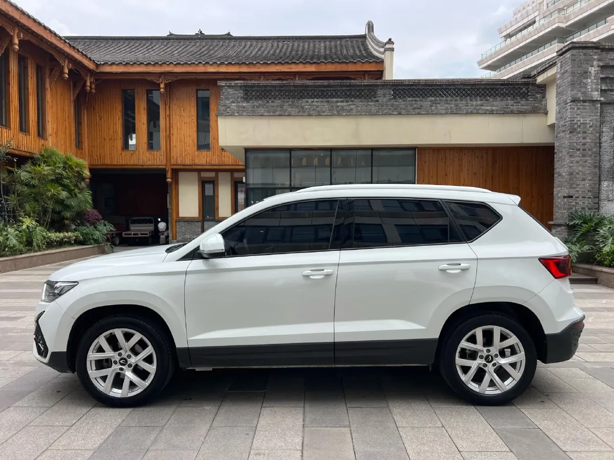 2023 Jetta VS5 1.4T 150HP L4 5MT,autocango,china used car exporter,china ev exporter,chinese used car exporter,chinese used ev exporter