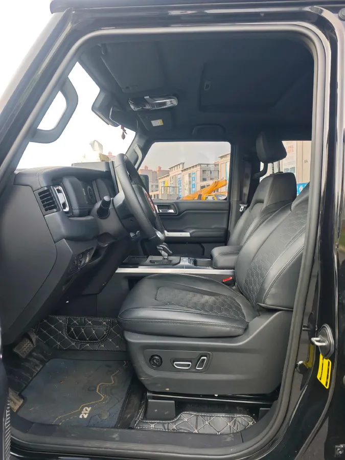 2024 212 212 T01 2.0T 252HP L4 8AT,autocango,china used car exporter,china ev exporter,chinese used car exporter,chinese used ev exporter