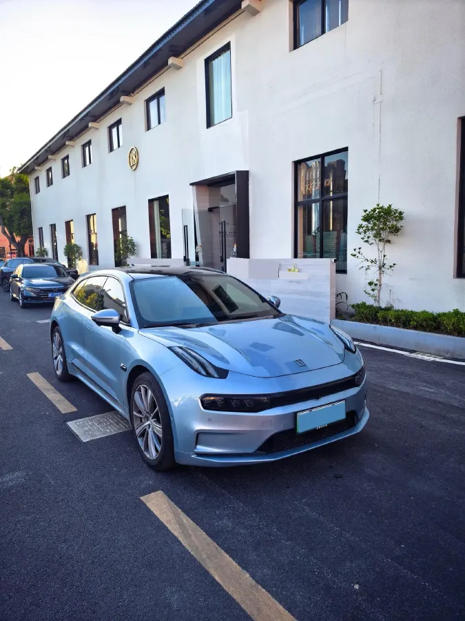 2022 Zeekr 001 BEV 100KWH,autocango,china used car exporter,china ev exporter,chinese used car exporter,chinese used ev exporter