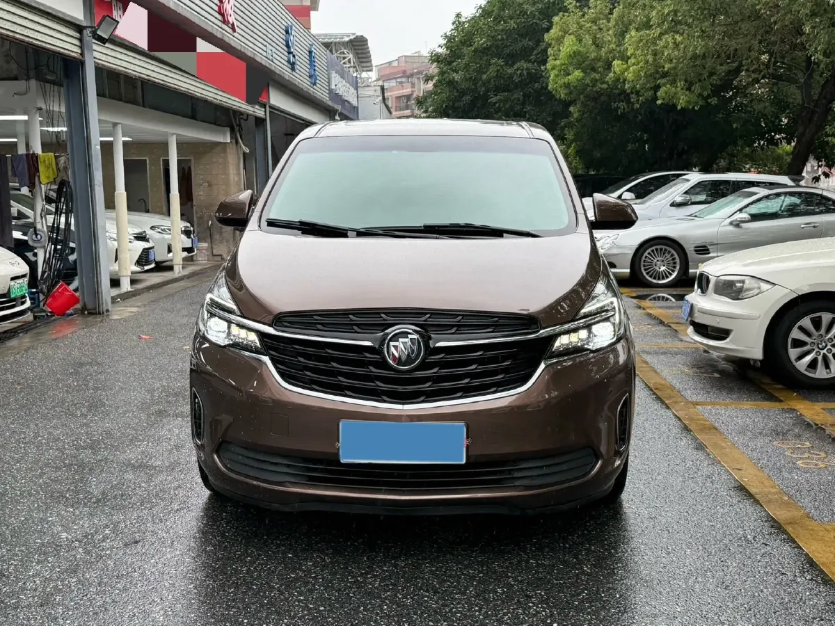 2022 Buick GL8 2.0T 237HP L4 9AT,autocango,china used car exporter,china ev exporter,chinese used car exporter,chinese used ev exporter