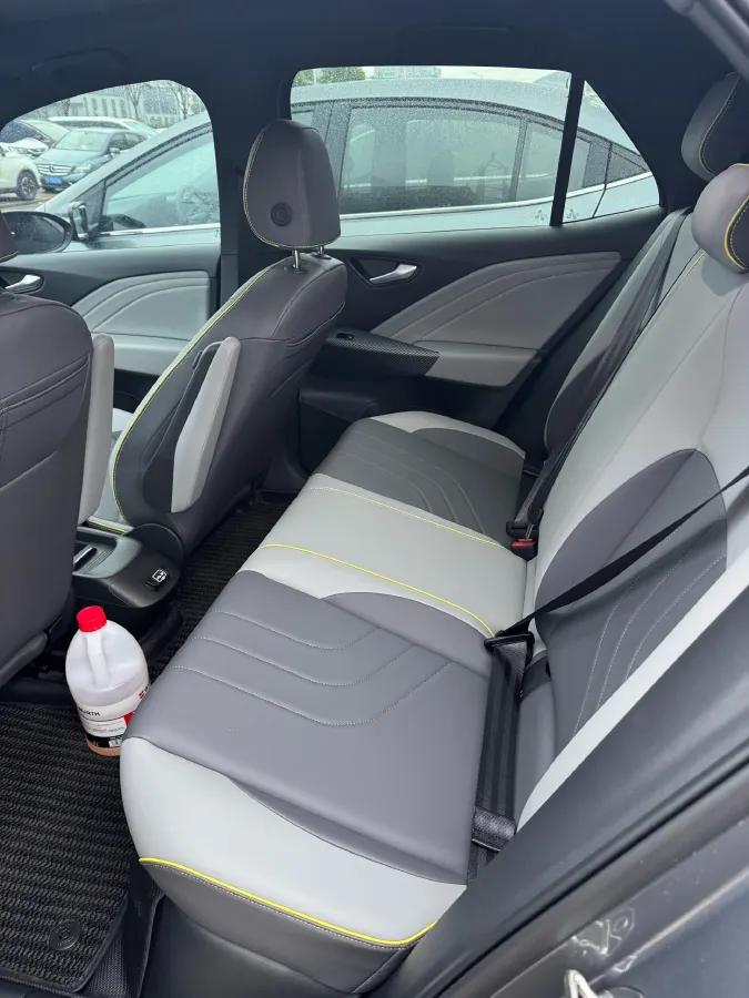 2025 Volkswagen ID.3 BEV 52.8KWH,autocango,china used car exporter,china ev exporter,chinese used car exporter,chinese used ev exporter