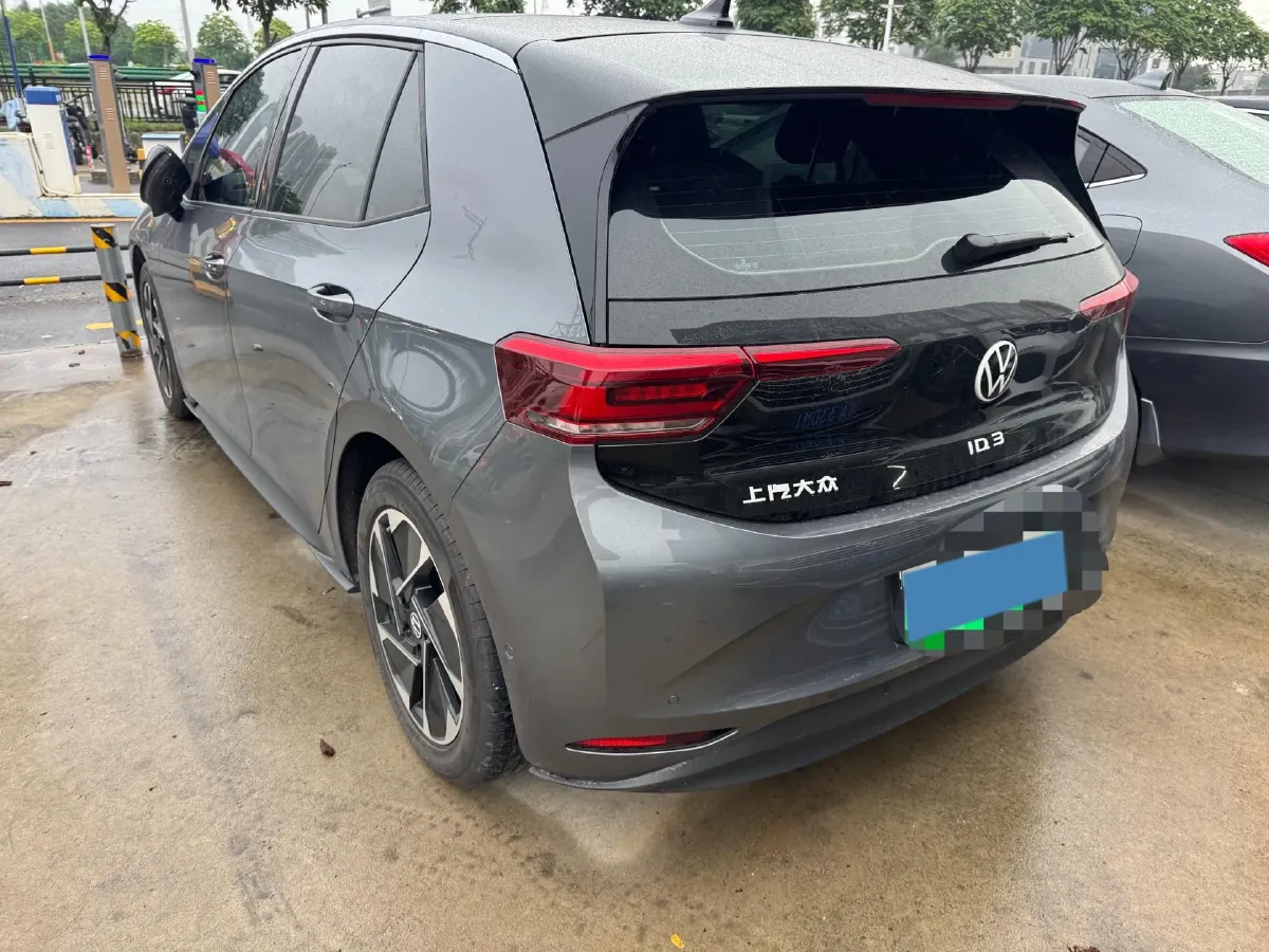 2025 Volkswagen ID.3 BEV 52.8KWH,autocango,china used car exporter,china ev exporter,chinese used car exporter,chinese used ev exporter