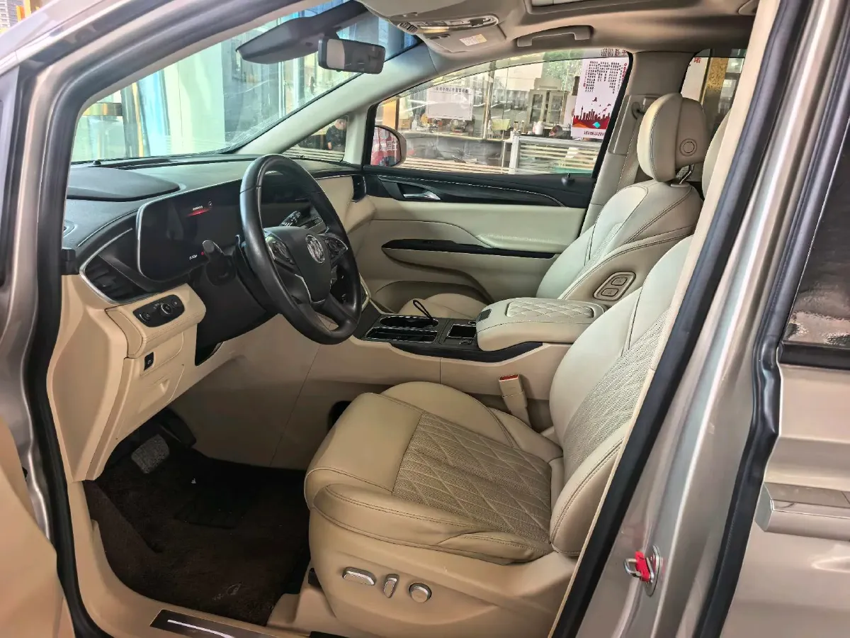2023 Buick GL8 2.0T 237HP L4 9AT,autocango,china used car exporter,china ev exporter,chinese used car exporter,chinese used ev exporter