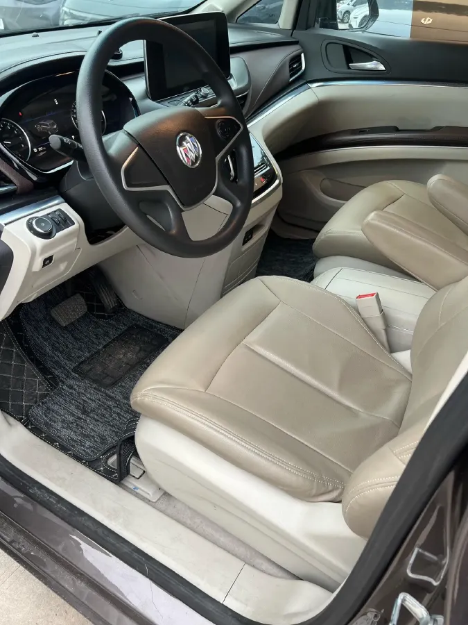 2022 Buick GL8 2.0T 237HP L4 9AT,autocango,china used car exporter,china ev exporter,chinese used car exporter,chinese used ev exporter