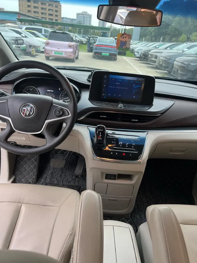 2022 Buick GL8 2.0T 237HP L4 9AT,autocango,china used car exporter,china ev exporter,chinese used car exporter,chinese used ev exporter