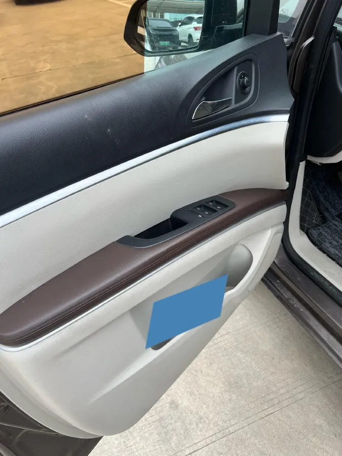 2022 Buick GL8 2.0T 237HP L4 9AT,autocango,china used car exporter,china ev exporter,chinese used car exporter,chinese used ev exporter