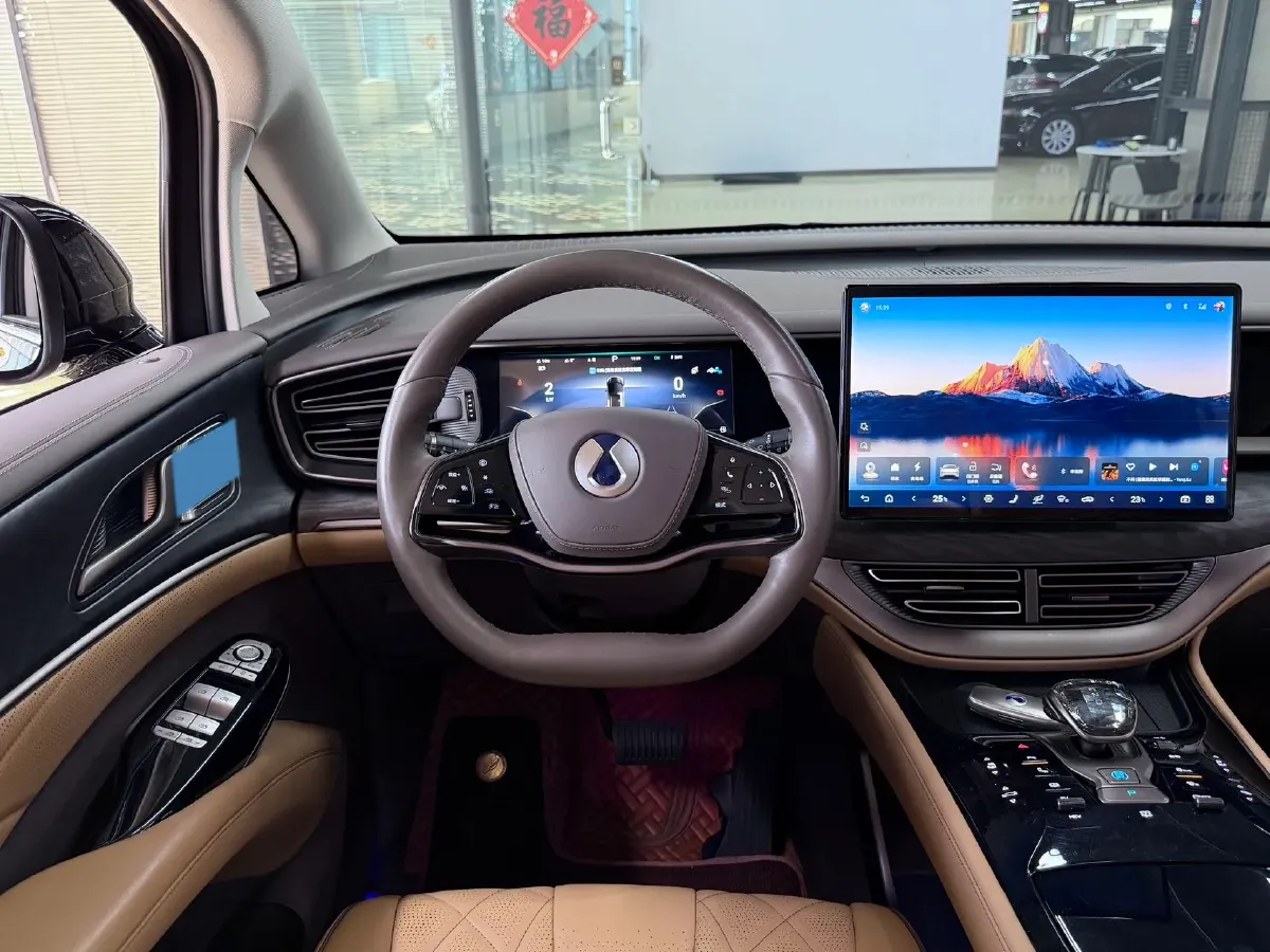 2022 HongQi HS7 3.0T 337HP V6 8AT,autocango,china used car exporter,china ev exporter,chinese used car exporter,chinese used ev exporter