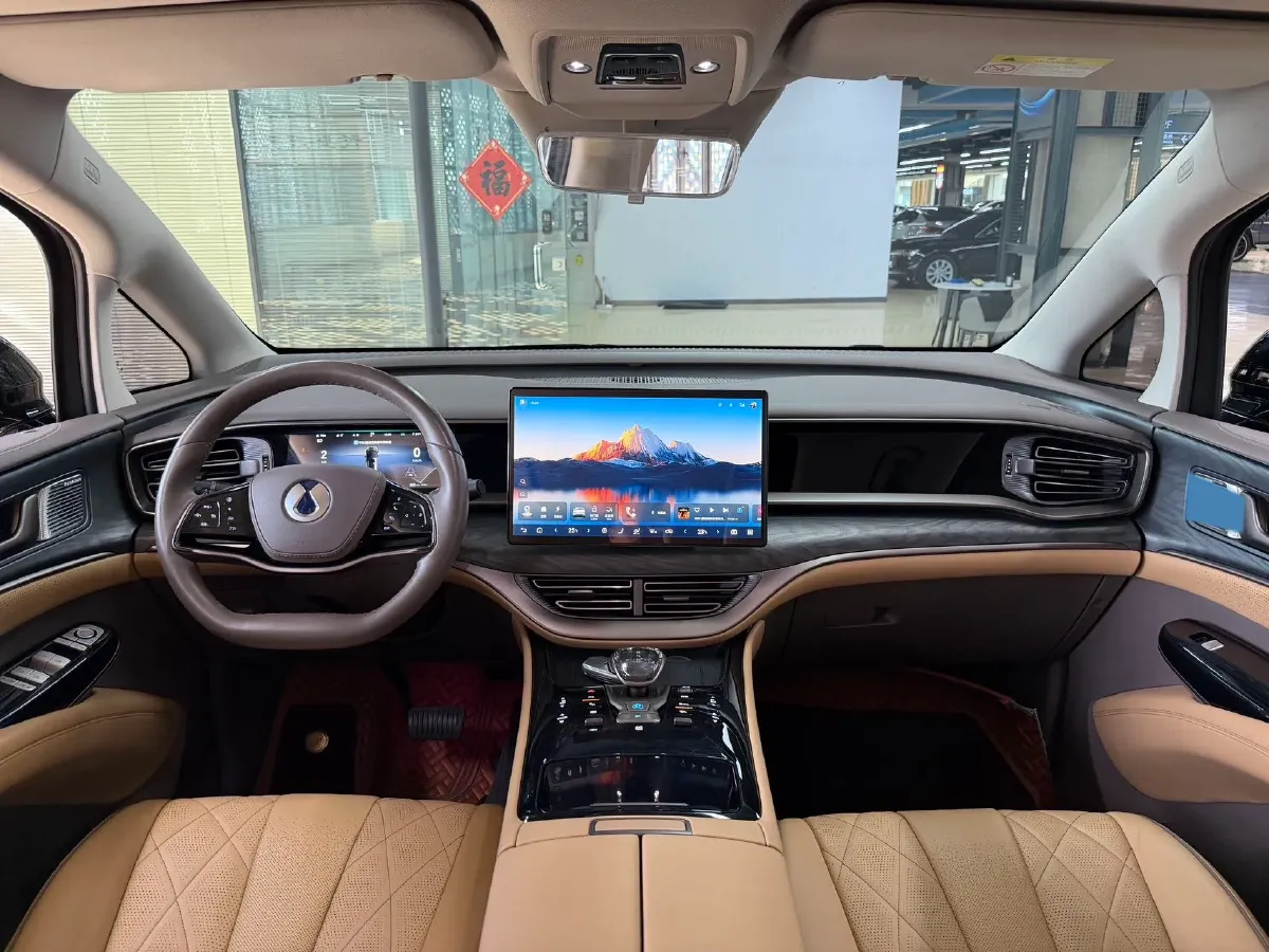 2022 HongQi HS7 3.0T 337HP V6 8AT,autocango,china used car exporter,china ev exporter,chinese used car exporter,chinese used ev exporter