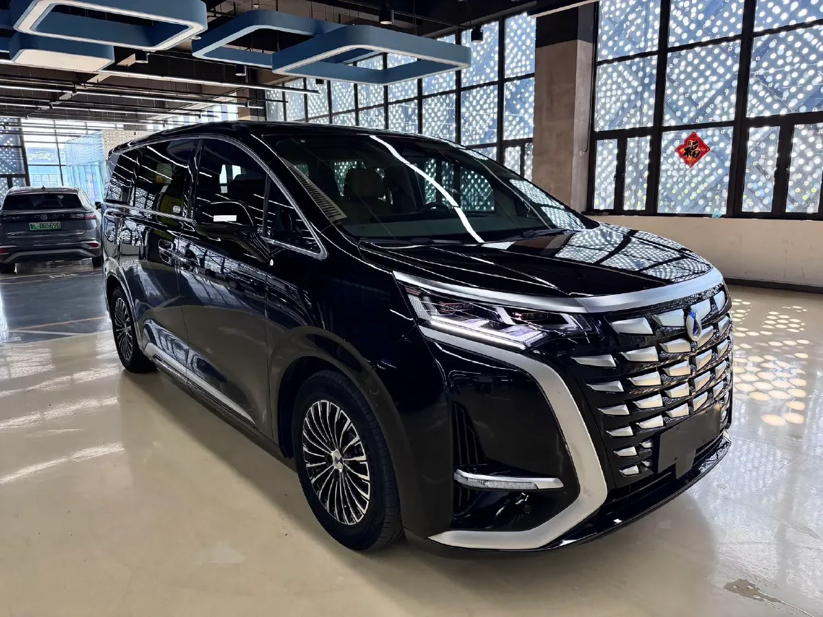 2022 HongQi HS7 3.0T 337HP V6 8AT,autocango,china used car exporter,china ev exporter,chinese used car exporter,chinese used ev exporter