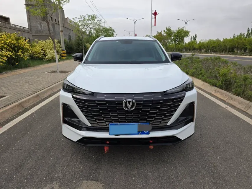 2022 ChangAn Oshan X7 Plus 1.5T 188HP L4 7DCT,autocango,china used car exporter,china ev exporter,chinese used car exporter,chinese used ev exporter