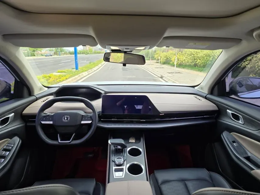 2022 ChangAn Oshan X7 Plus 1.5T 188HP L4 7DCT,autocango,china used car exporter,china ev exporter,chinese used car exporter,chinese used ev exporter