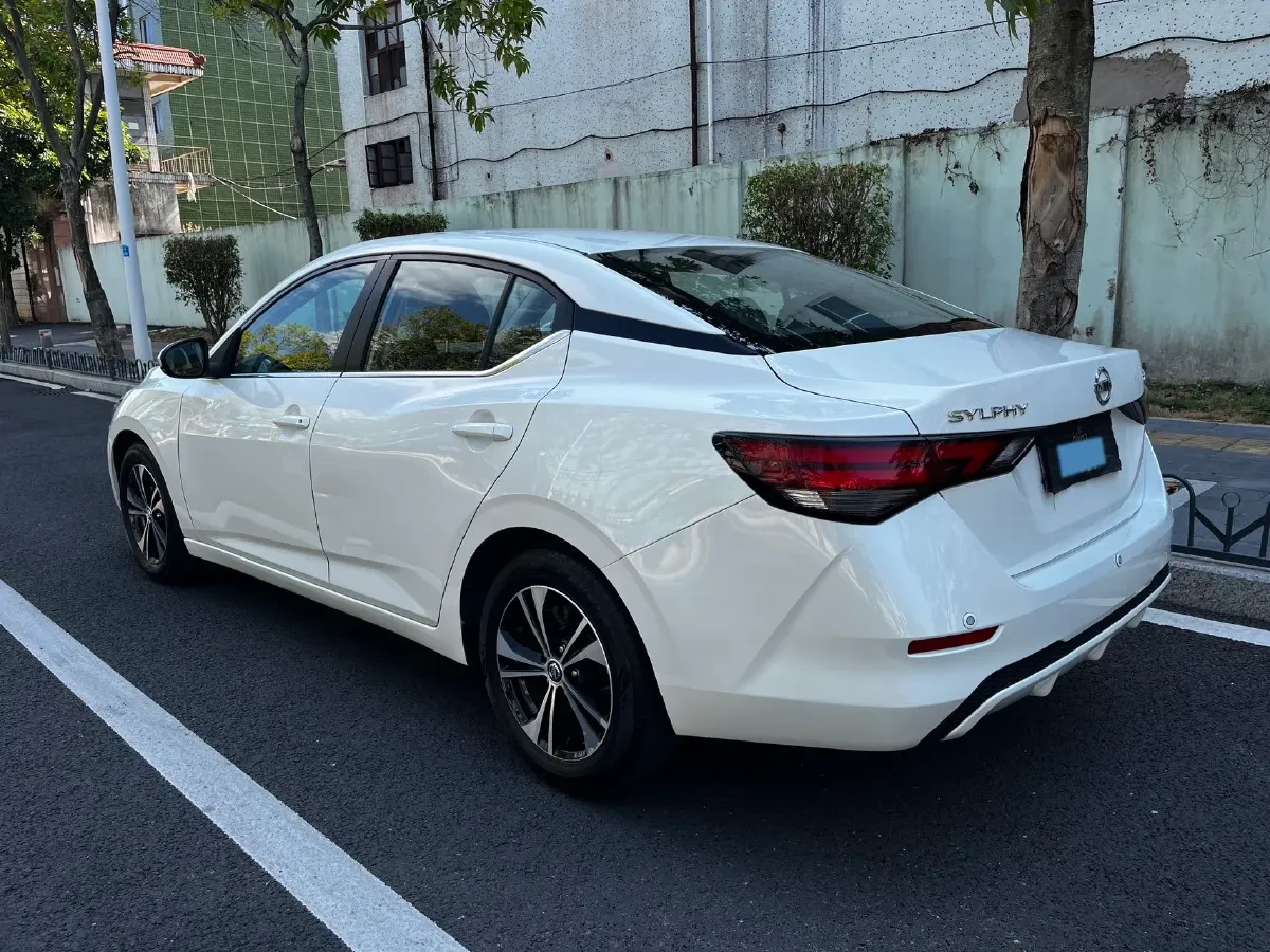 2021 Nissan Sylphy 1.6L 135HP L4 CVT,autocango,china used car exporter,china ev exporter,chinese used car exporter,chinese used ev exporter