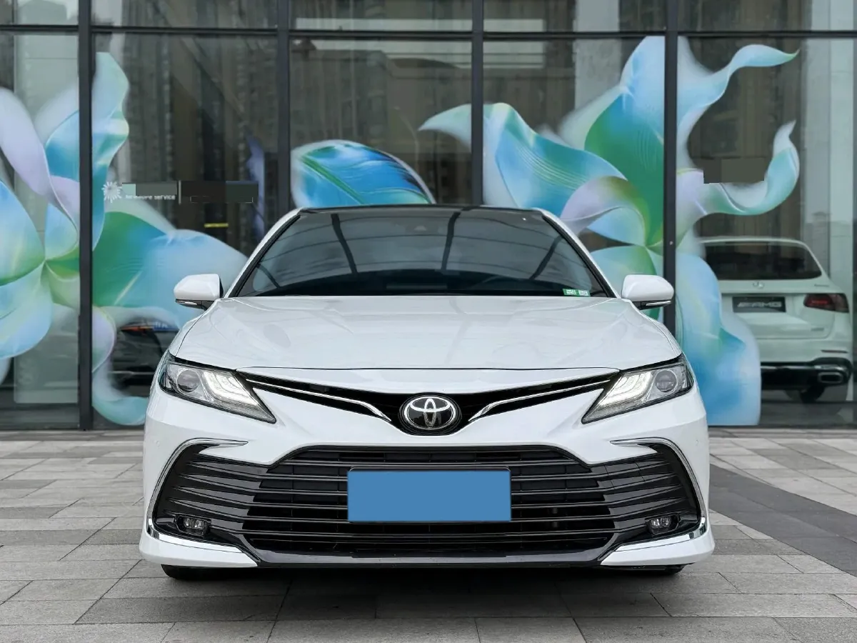 2021 Toyota Camry 2.5L 209HP L4 8AT,autocango,china used car exporter,china ev exporter,chinese used car exporter,chinese used ev exporter