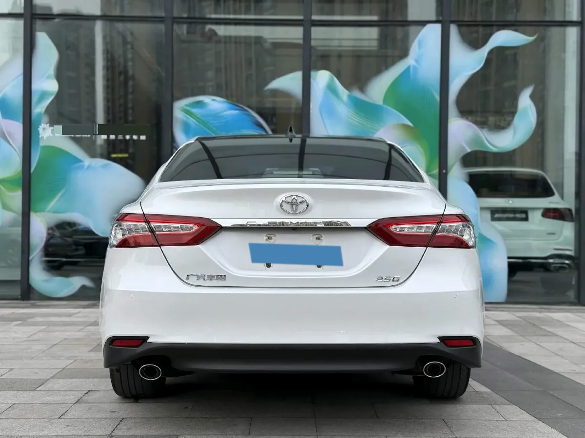 2021 Toyota Camry 2.5L 209HP L4 8AT,autocango,china used car exporter,china ev exporter,chinese used car exporter,chinese used ev exporter
