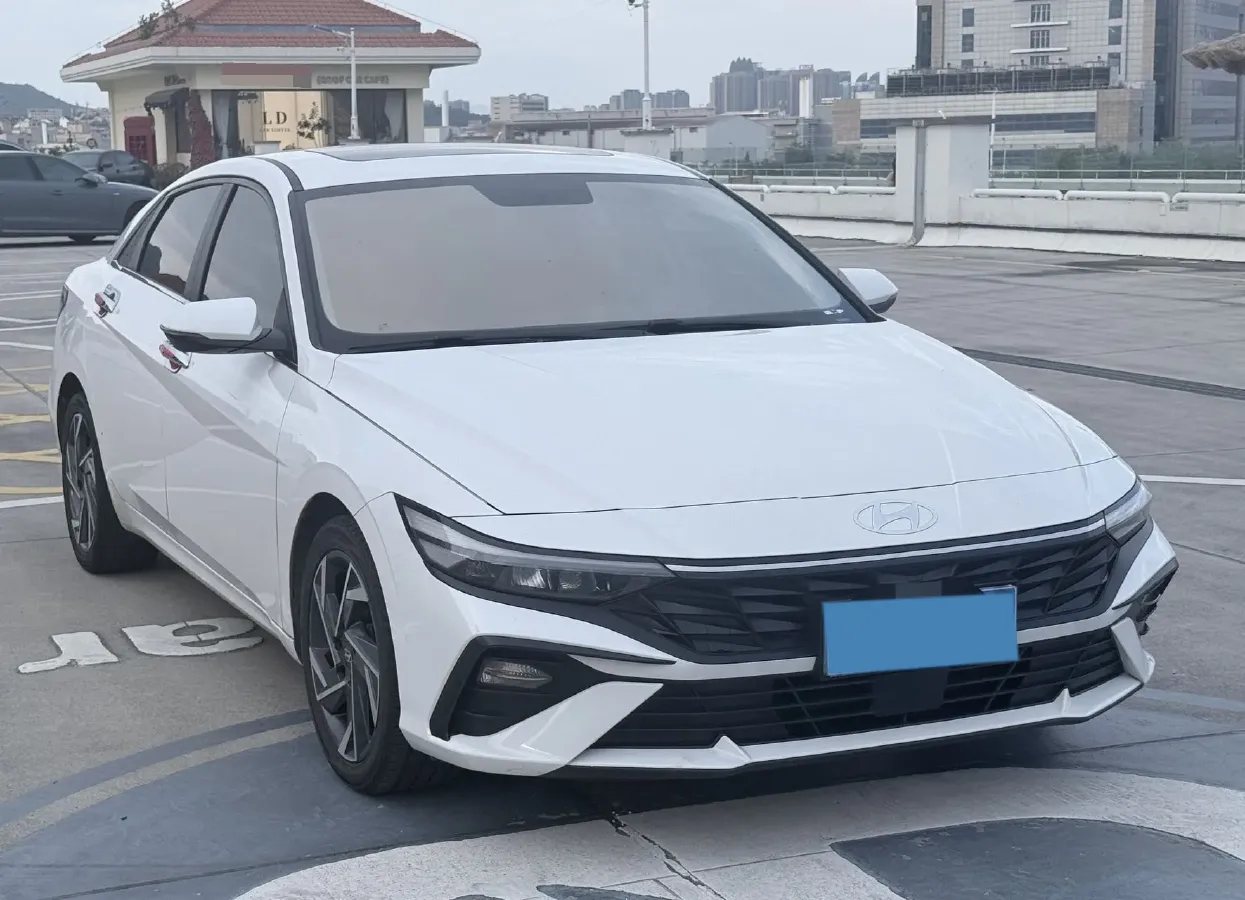 2023 Hyundai Elantra 1.5L 115HP L4 CVT,autocango,china used car exporter,china ev exporter,chinese used car exporter,chinese used ev exporter