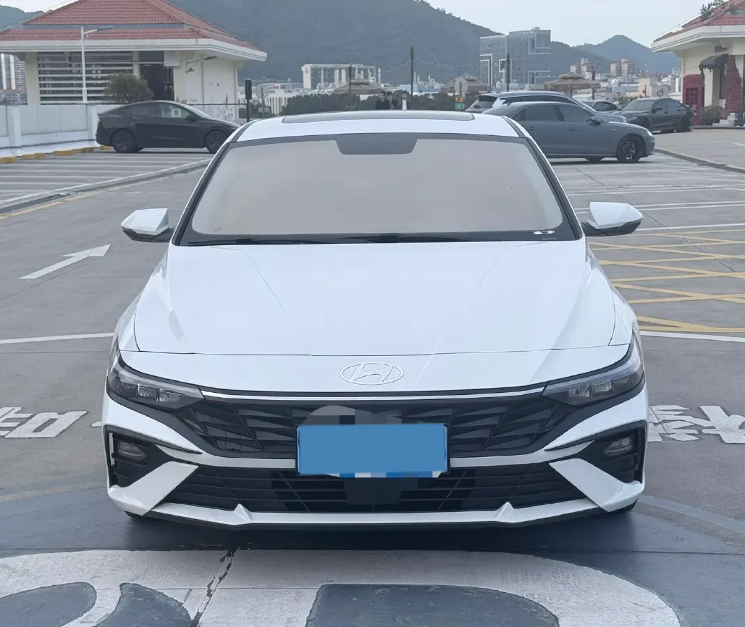 2023 Hyundai Elantra 1.5L 115HP L4 CVT,autocango,china used car exporter,china ev exporter,chinese used car exporter,chinese used ev exporter