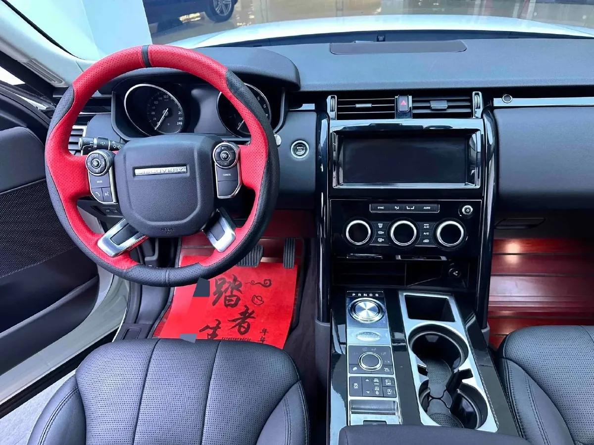 2018 Land Rover Discovery 3.0T 340HP V6 8AT,autocango,china used car exporter,china ev exporter,chinese used car exporter,chinese used ev exporter