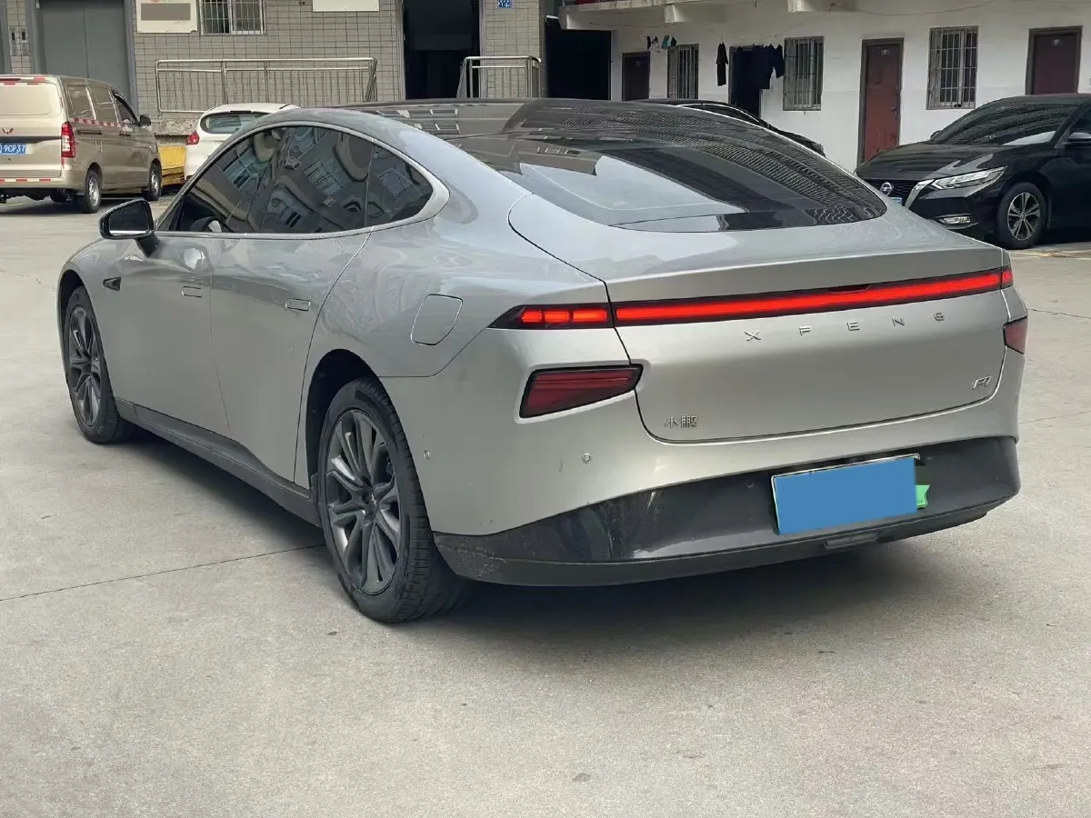 2022 Xpeng P7 BEV 83.1KWH,autocango,china used car exporter,china ev exporter,chinese used car exporter,chinese used ev exporter