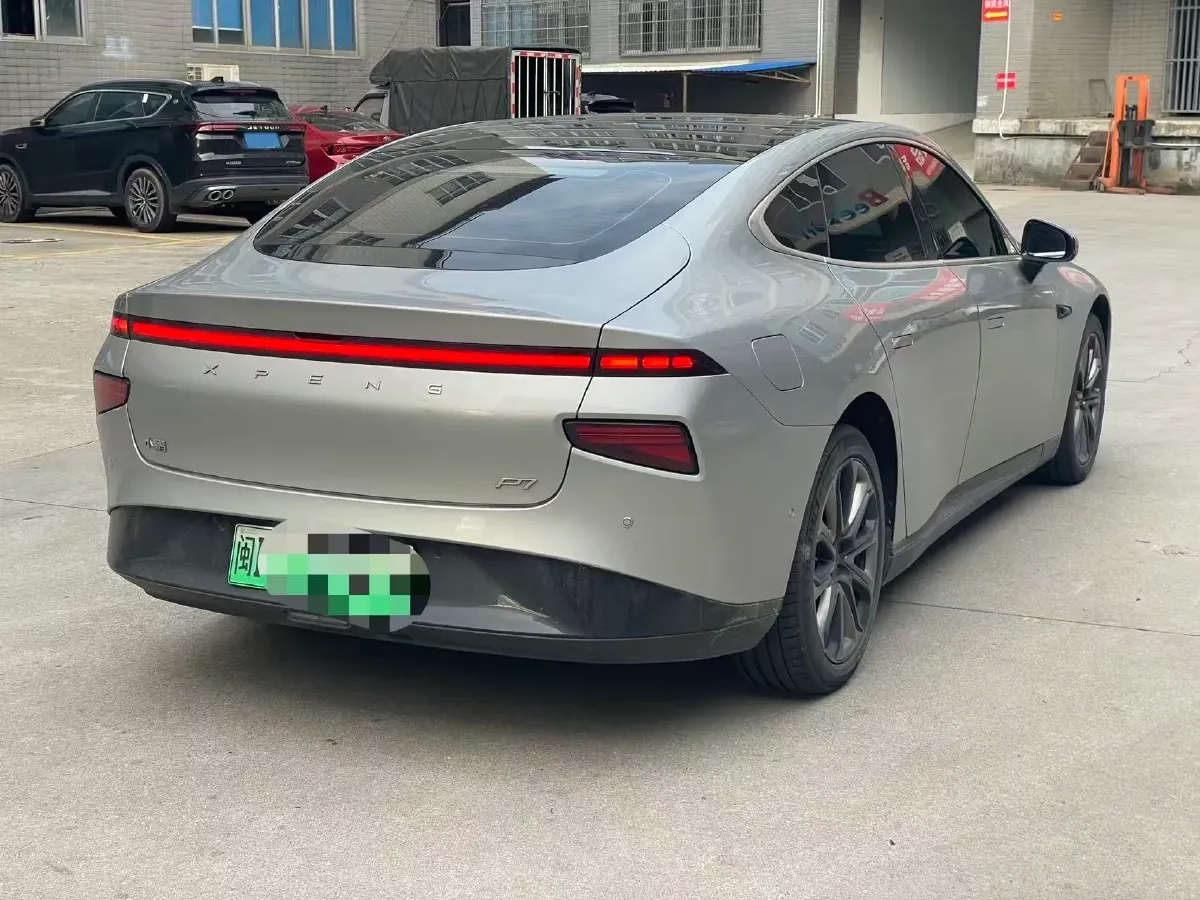 2022 Xpeng P7 BEV 83.1KWH,autocango,china used car exporter,china ev exporter,chinese used car exporter,chinese used ev exporter