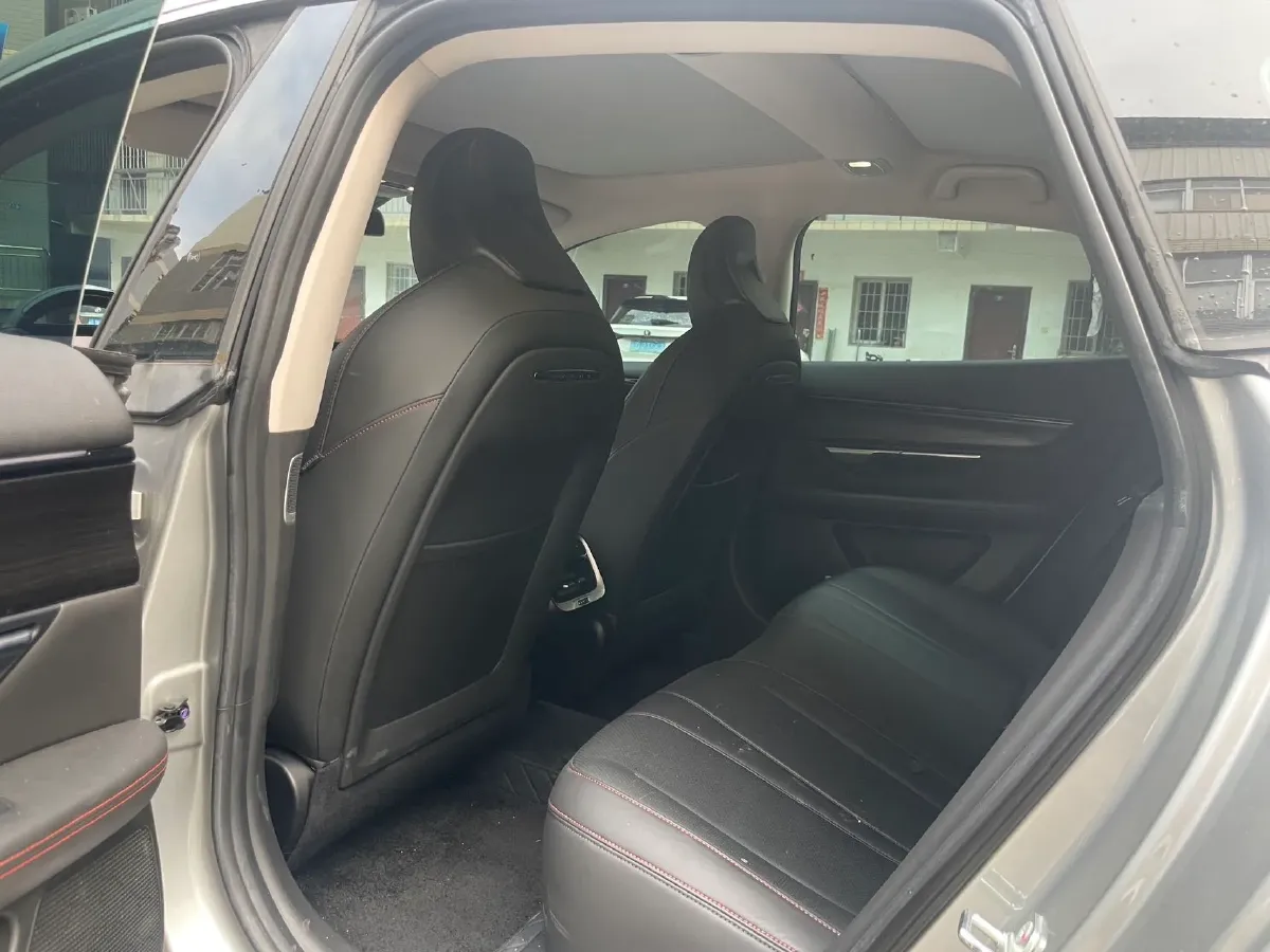 2022 Xpeng P7 BEV 83.1KWH,autocango,china used car exporter,china ev exporter,chinese used car exporter,chinese used ev exporter