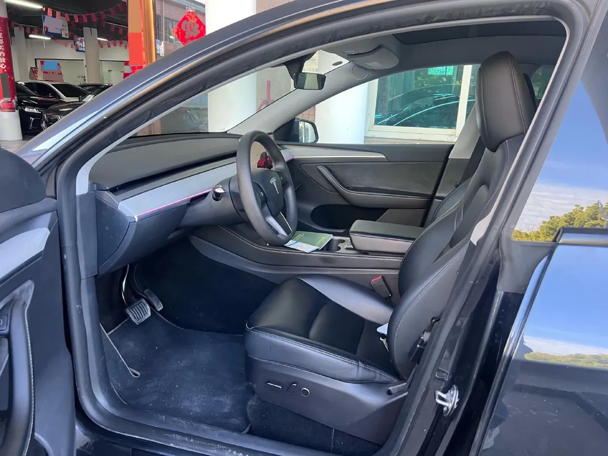 2024 Iveco OuSheng BEV 77.28KWH,autocango,china used car exporter,china ev exporter,chinese used car exporter,chinese used ev exporter