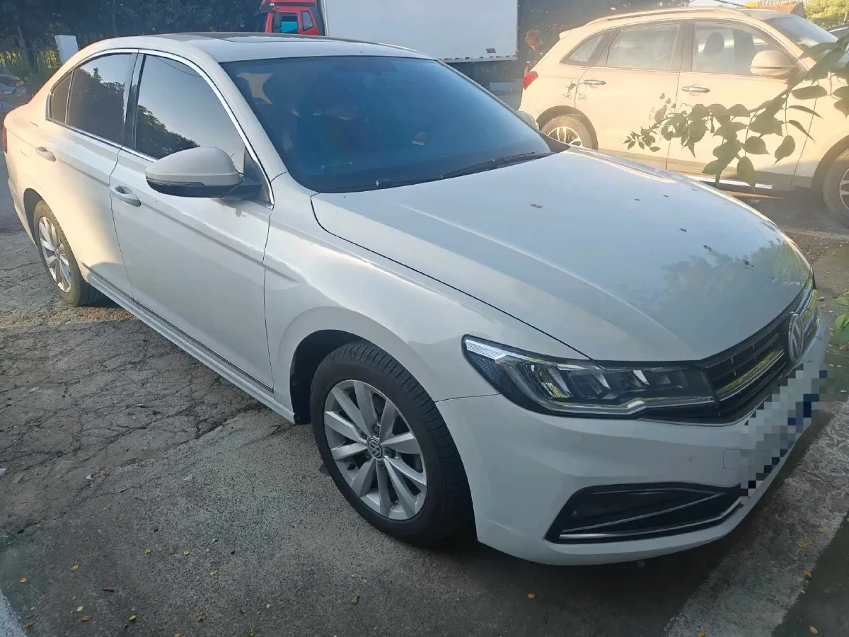2019 Volkswagen Golf Sportsvan 1.6L 110HP L4 6AT,autocango,china used car exporter,china ev exporter,chinese used car exporter,chinese used ev exporter