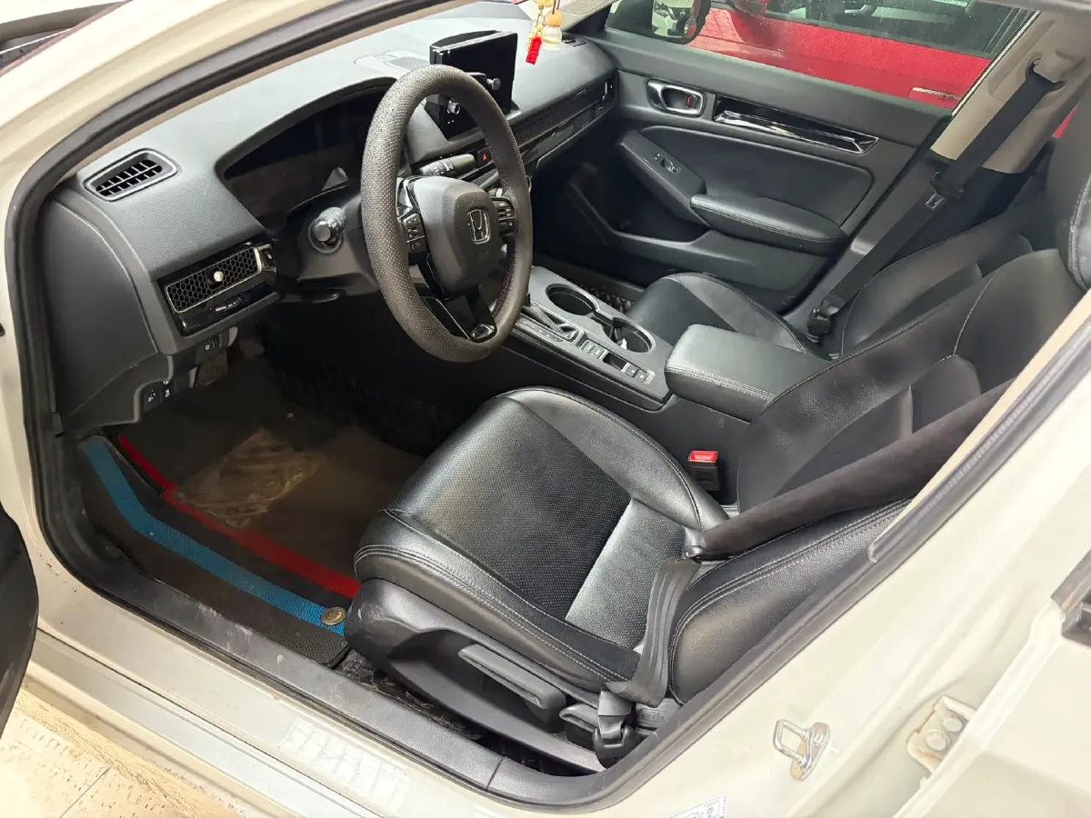 2023 Honda Civic 1.5T 182HP L4 CVT,autocango,china used car exporter,china ev exporter,chinese used car exporter,chinese used ev exporter