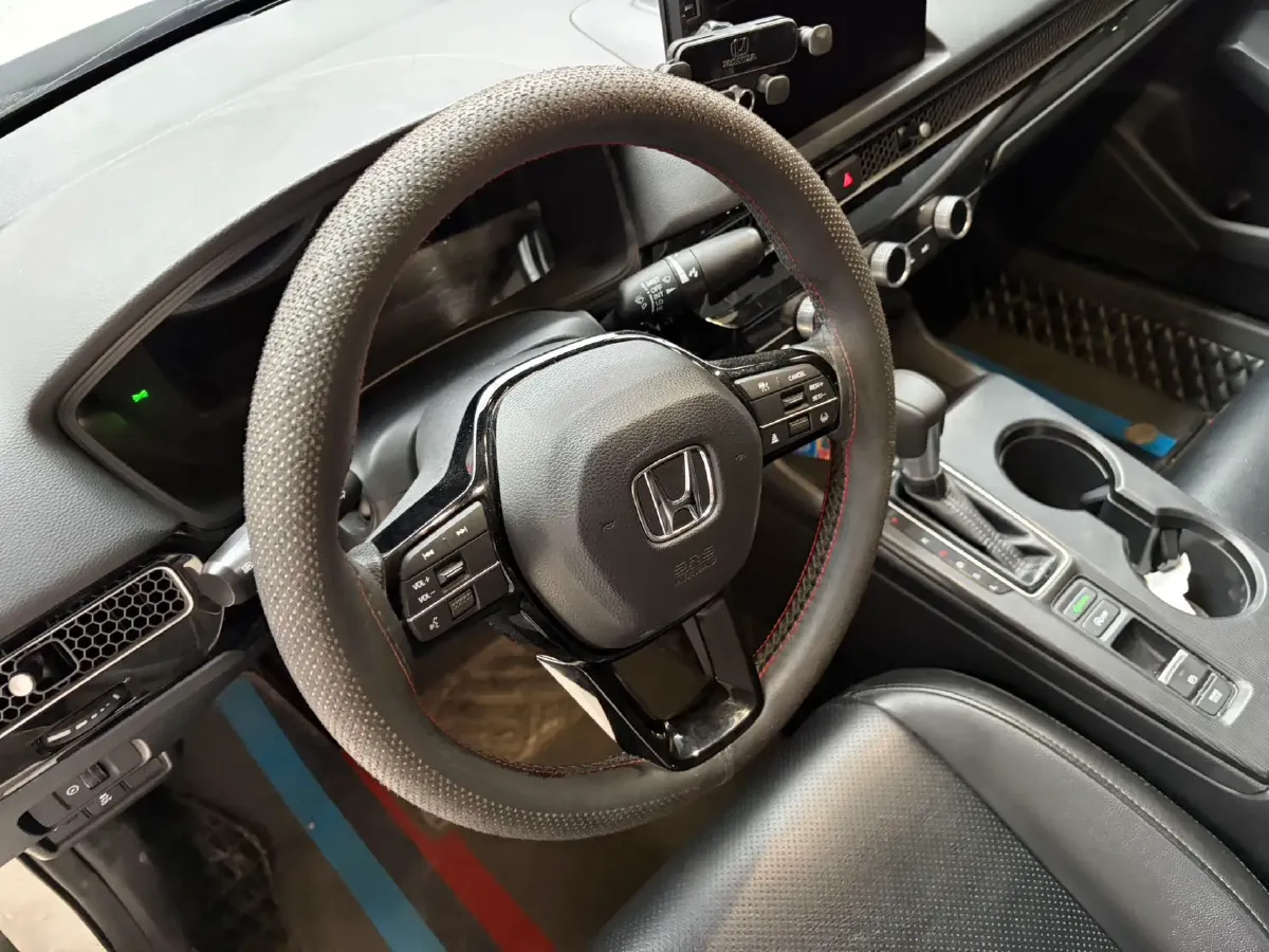 2023 Honda Civic 1.5T 182HP L4 CVT,autocango,china used car exporter,china ev exporter,chinese used car exporter,chinese used ev exporter