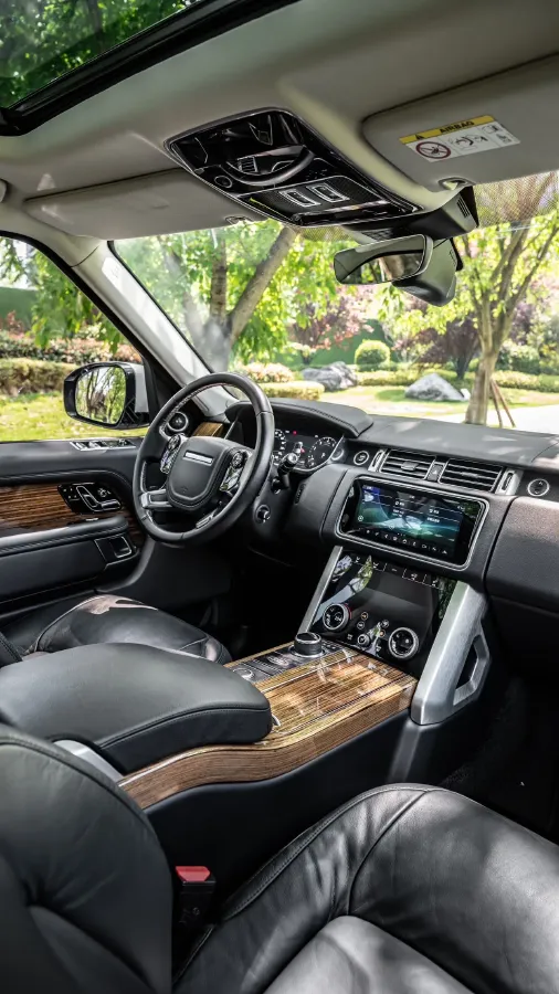 2018 Land Rover Range Rover Evoque 2.0T 241HP L4 9AT,autocango,china used car exporter,china ev exporter,chinese used car exporter,chinese used ev exporter