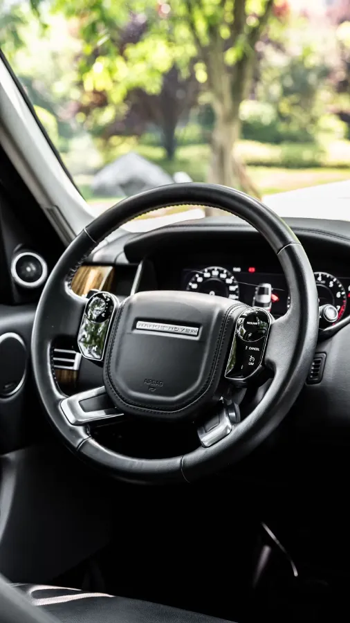 2018 Land Rover Range Rover Evoque 2.0T 241HP L4 9AT,autocango,china used car exporter,china ev exporter,chinese used car exporter,chinese used ev exporter