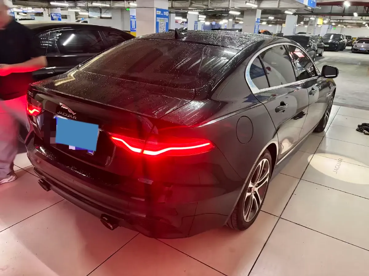 2021 Jaguar XEL 2.0T 250HP L4 8AT,autocango,china used car exporter,china ev exporter,chinese used car exporter,chinese used ev exporter
