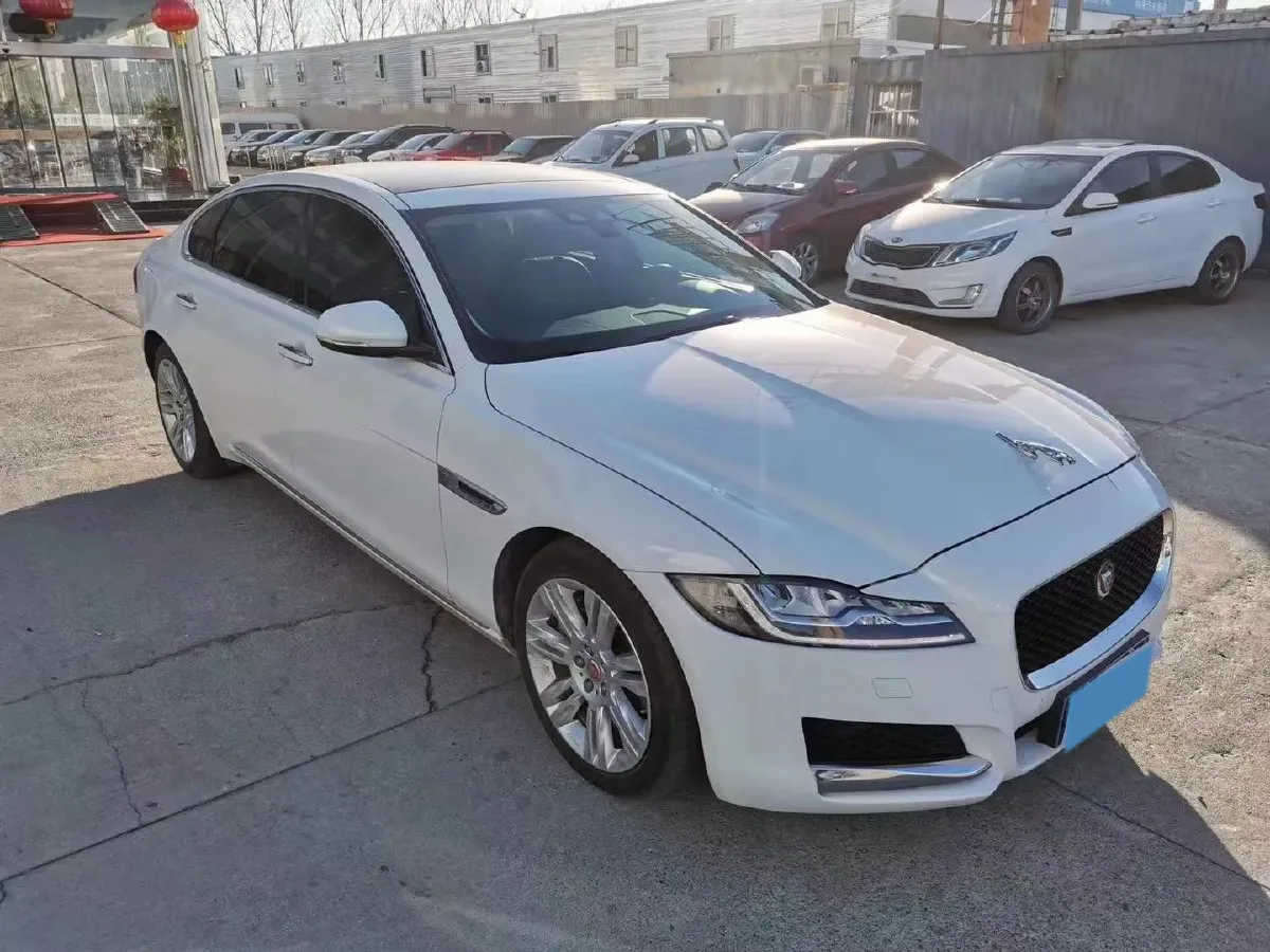2017 Jaguar XFL 2.0T 200HP L4 8AT,autocango,china used car exporter,china ev exporter,chinese used car exporter,chinese used ev exporter