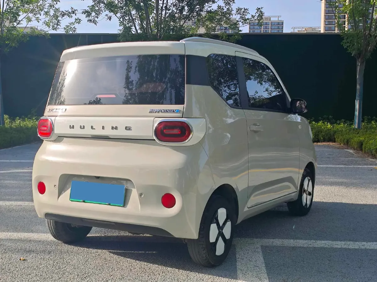 2024 WuLing HongGuang MINI EV BEV 17.3KWH,autocango,china used car exporter,china ev exporter,chinese used car exporter,chinese used ev exporter