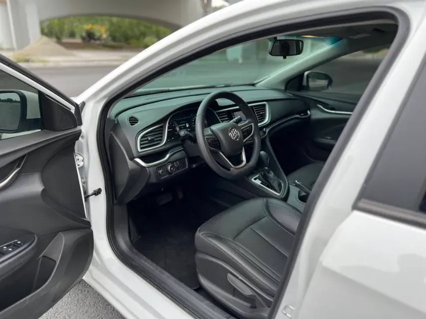 2021 Buick Excelle 1.5L 113HP L4 6AT,autocango,china used car exporter,china ev exporter,chinese used car exporter,chinese used ev exporter
