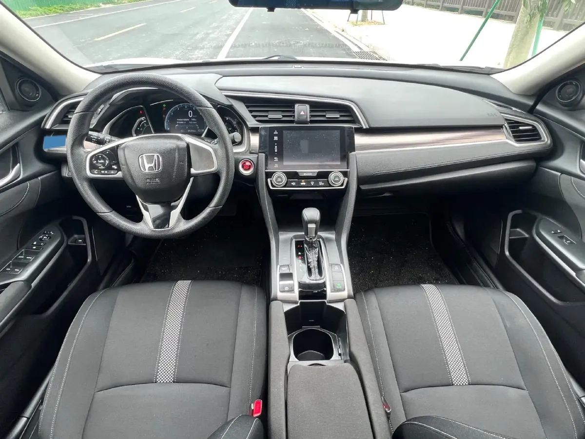 2019 Honda Civic 1.5T 177HP L4 CVT,autocango,china used car exporter,china ev exporter,chinese used car exporter,chinese used ev exporter