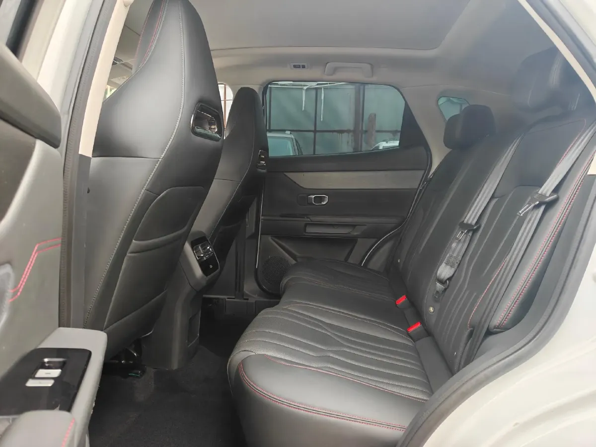 2025 Jetour DASHING 1.5T 156HP L4 6DCT,autocango,china used car exporter,china ev exporter,chinese used car exporter,chinese used ev exporter