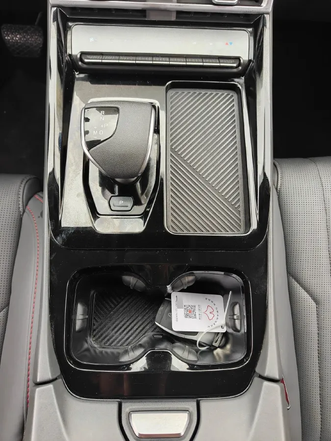 2025 Jetour DASHING 1.5T 156HP L4 6DCT,autocango,china used car exporter,china ev exporter,chinese used car exporter,chinese used ev exporter