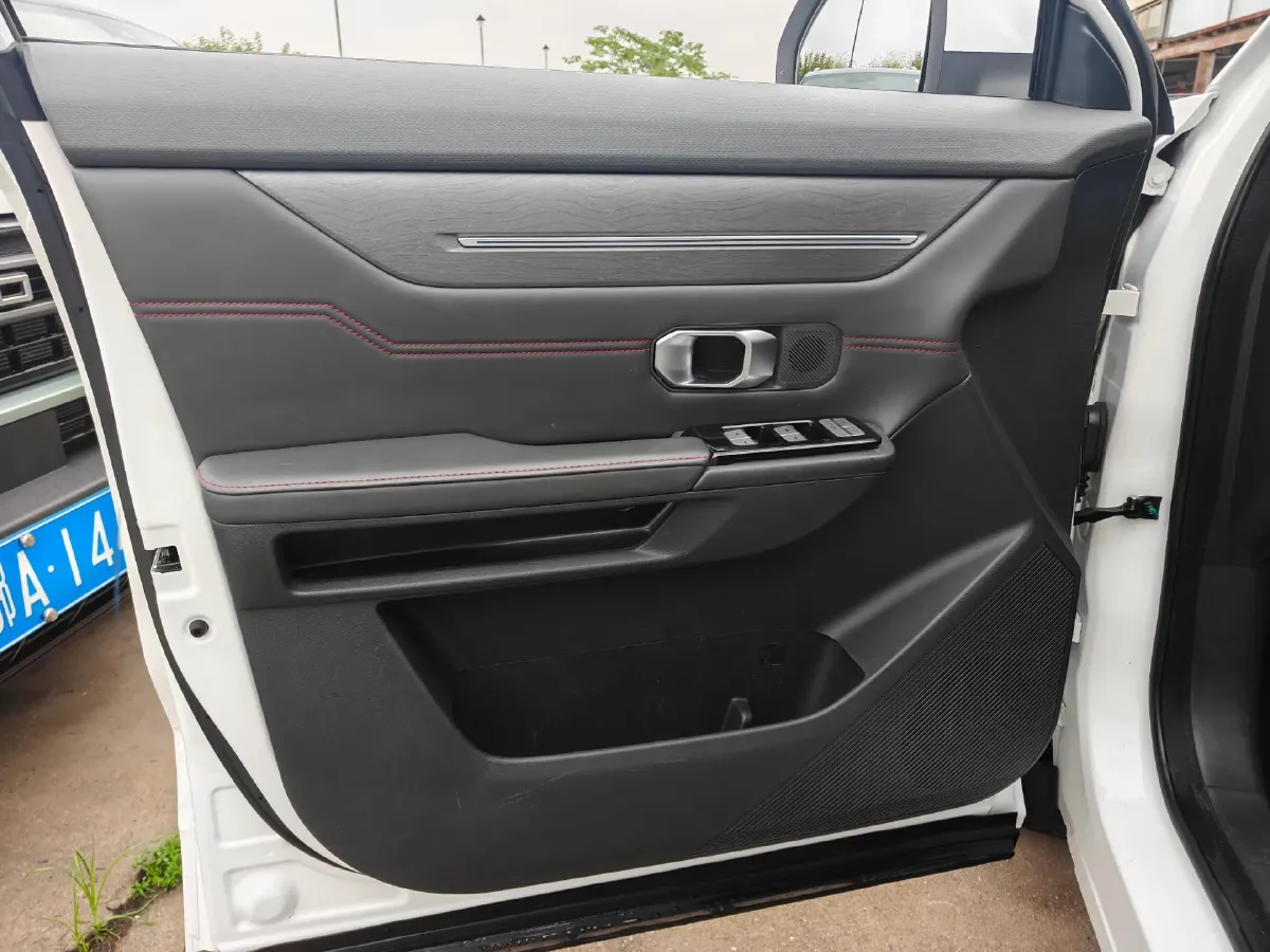 2025 Jetour DASHING 1.5T 156HP L4 6DCT,autocango,china used car exporter,china ev exporter,chinese used car exporter,chinese used ev exporter