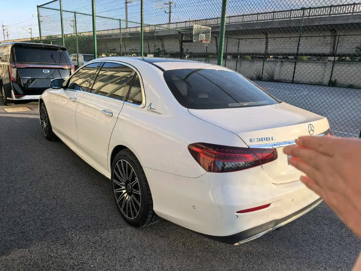 2021 Mercedes-Benz E Class 2.0T 258HP L4 9AT,autocango,china used car exporter,china ev exporter,chinese used car exporter,chinese used ev exporter