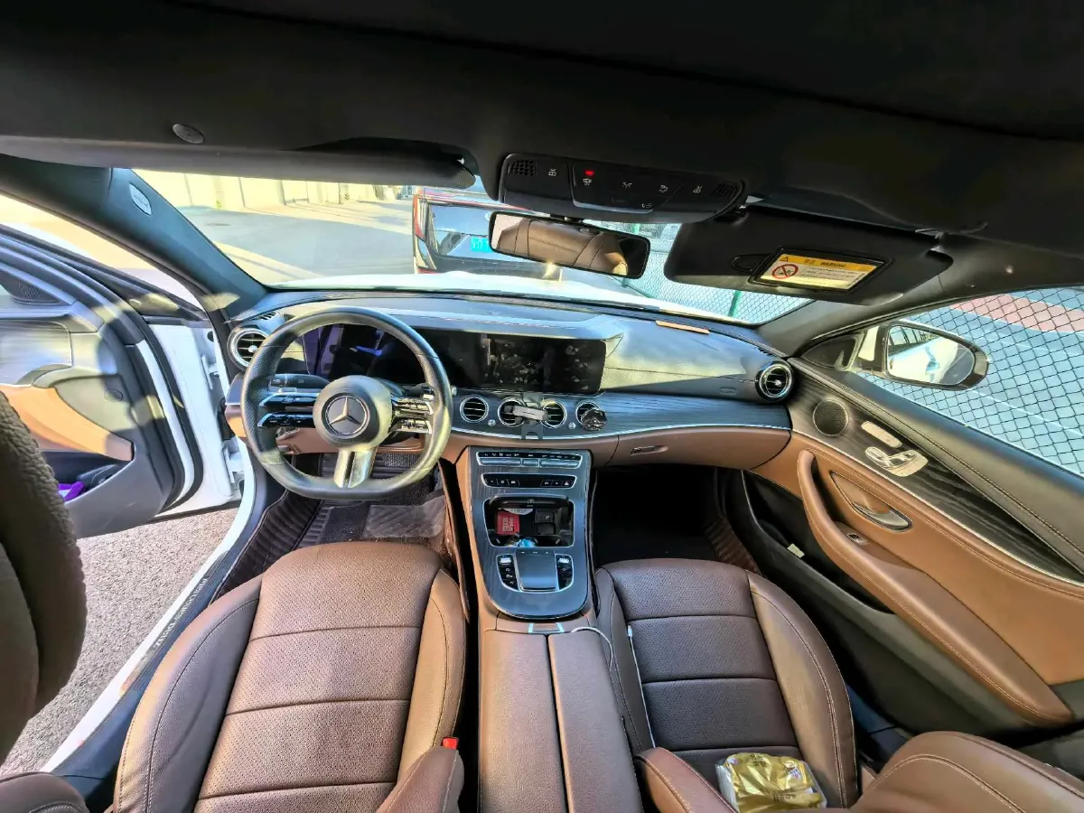 2021 Mercedes-Benz E Class 2.0T 258HP L4 9AT,autocango,china used car exporter,china ev exporter,chinese used car exporter,chinese used ev exporter