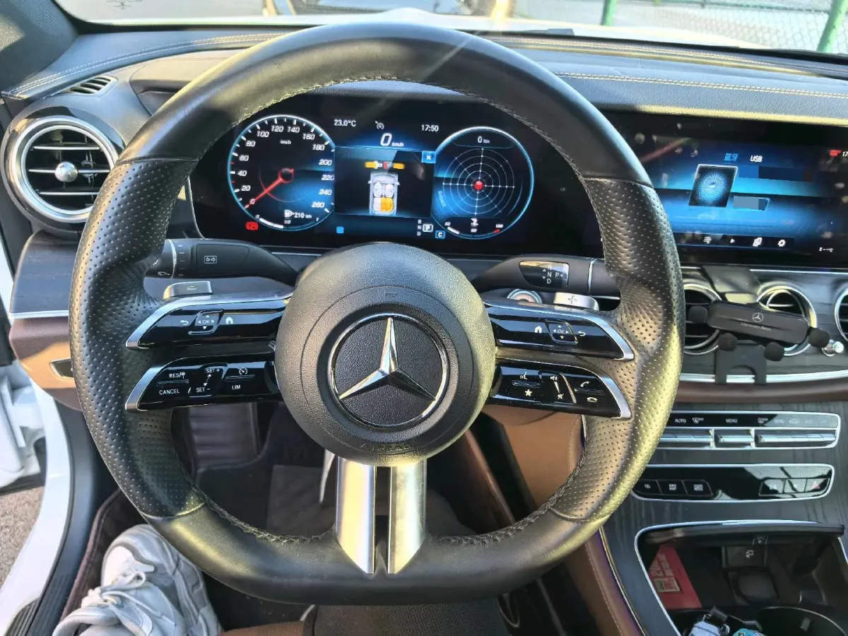 2021 Mercedes-Benz E Class 2.0T 258HP L4 9AT,autocango,china used car exporter,china ev exporter,chinese used car exporter,chinese used ev exporter