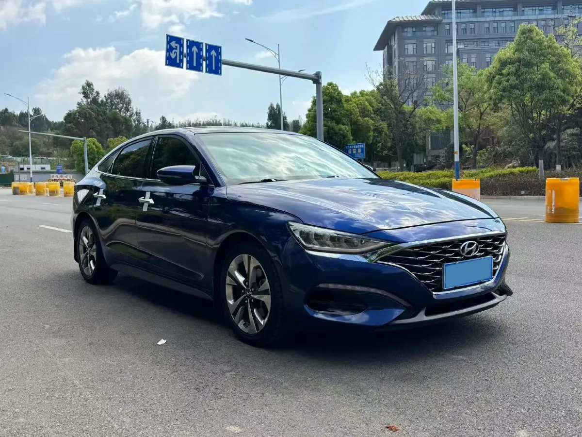 2019 Hyundai La Festa 1.6T 190HP L4 7DCT,autocango,china used car exporter,china ev exporter,chinese used car exporter,chinese used ev exporter