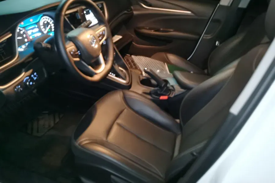 2021 Buick Excelle 1.5L 113HP L4 6AT,autocango,china used car exporter,china ev exporter,chinese used car exporter,chinese used ev exporter