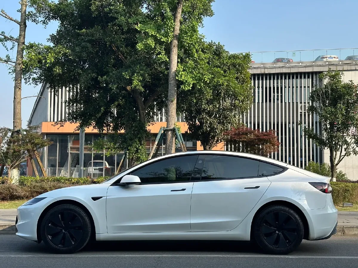 2023 HYPTEC GT BEV 80KWH,autocango,china used car exporter,china ev exporter,chinese used car exporter,chinese used ev exporter
