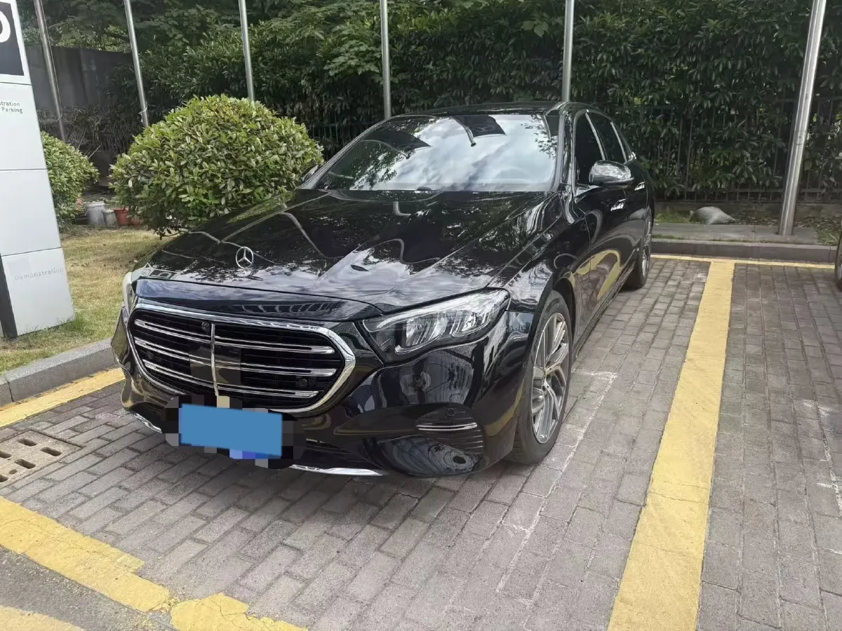 2025 Mercedes-Benz E Class 2.0T 258HP L4 9AT,autocango,china used car exporter,china ev exporter,chinese used car exporter,chinese used ev exporter