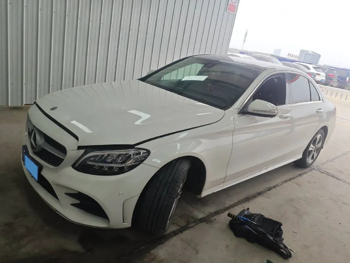 2020 Mercedes-Benz C Class 1.5T 184HP L4 9AT,autocango,china used car exporter,china ev exporter,chinese used car exporter,chinese used ev exporter