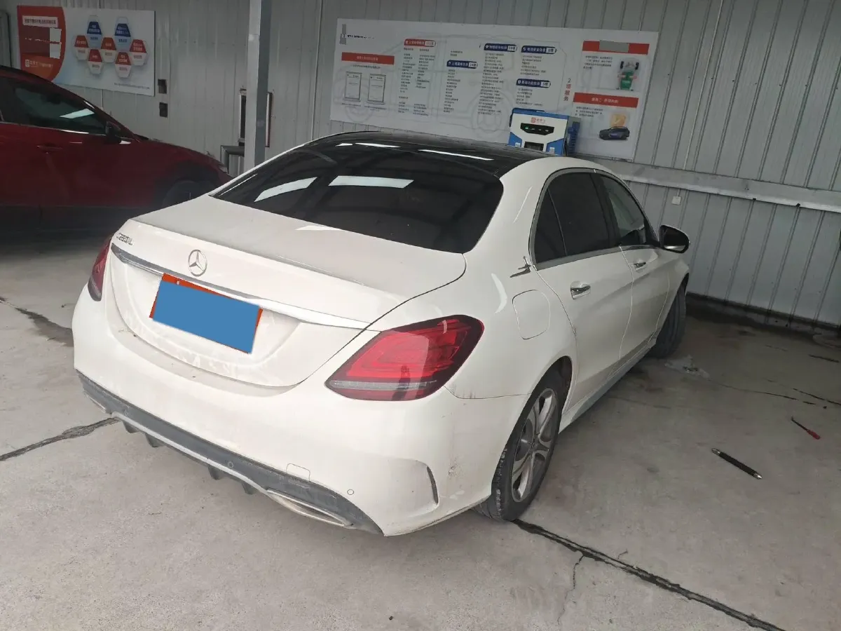 2020 Mercedes-Benz C Class 1.5T 184HP L4 9AT,autocango,china used car exporter,china ev exporter,chinese used car exporter,chinese used ev exporter