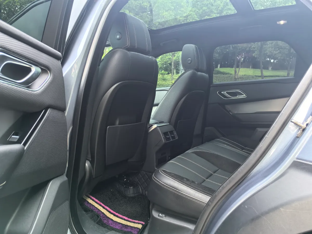 2020 Land Rover Range Rover Velar 2.0T 250HP L4 8AT,autocango,china used car exporter,china ev exporter,chinese used car exporter,chinese used ev exporter